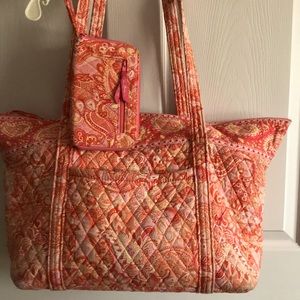 Vera Bradley tote satchel & wristlet